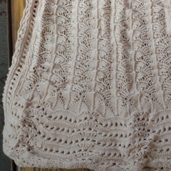 Miss Me Pointelle Crochet Cowl Neck Sweater Tank in Ecru sz small EUC - Picture 9 of 9